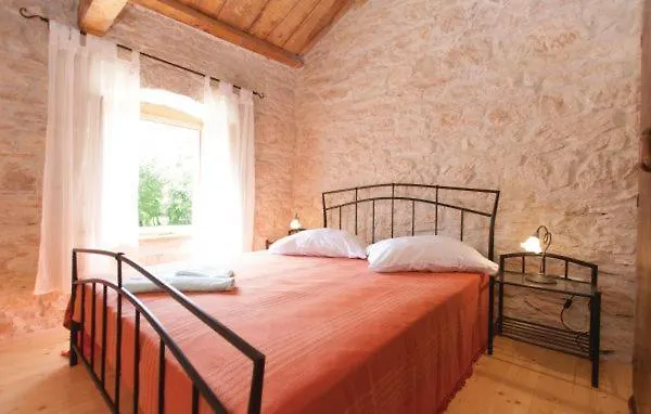 Vikendica 704 Batlug