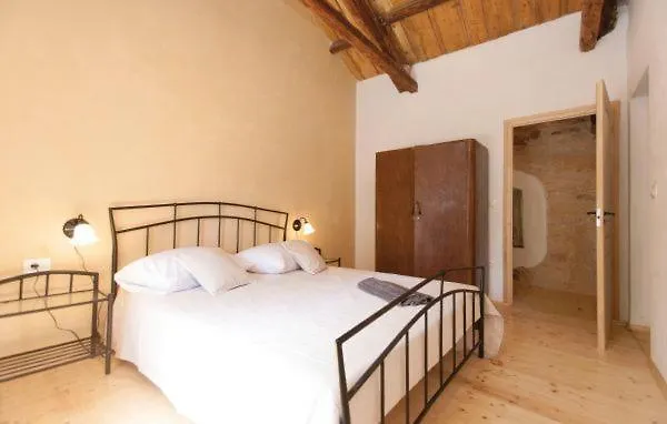 Vikendica 704 Batlug